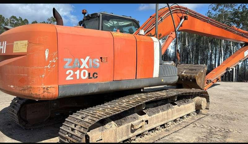 Hitachi ZX210LC-3 - Waste/ Industry handler: picture 2 Hitachi ZX210LC-3 - Waste/ Industry handler: picture 2