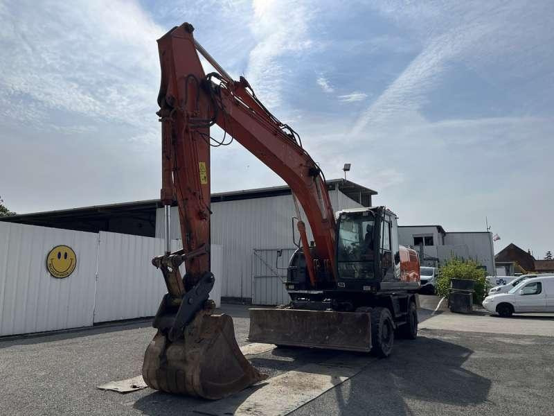 Hitachi ZX210W-3 - Wheel excavator: picture 2 Hitachi ZX210W-3 - Wheel excavator: picture 2