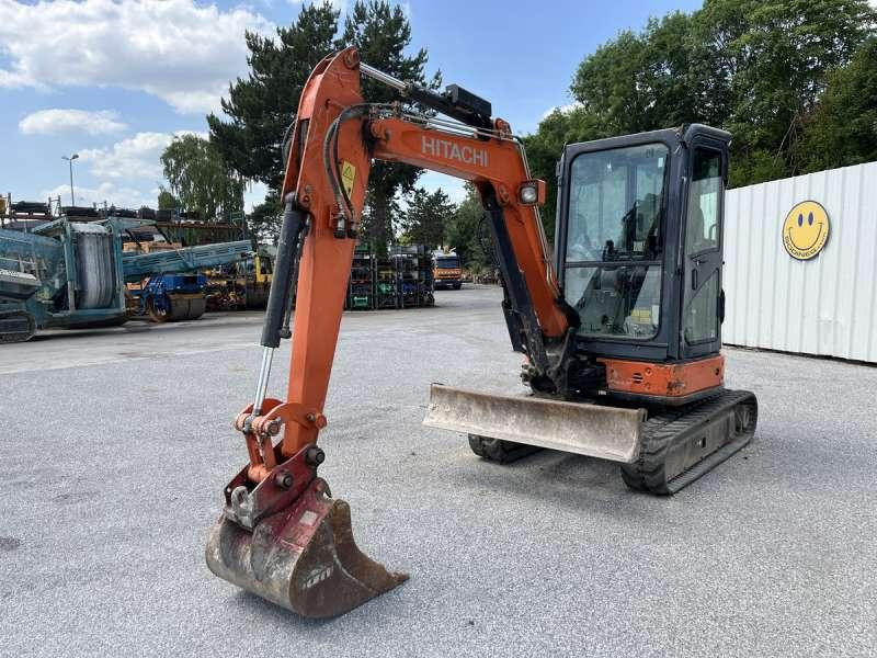 Hitachi ZX33U-5A CLR - Mini excavator: picture 2 Hitachi ZX33U-5A CLR - Mini excavator: picture 2