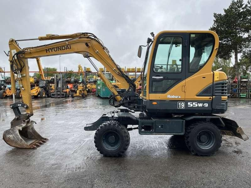 Hyundai ROBEX 55W-9 / R55W-9 - Wheel excavator: picture 4 Hyundai ROBEX 55W-9 / R55W-9 - Wheel excavator: picture 4