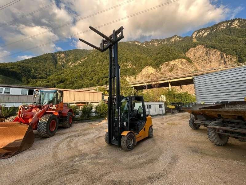 Jungheinrich DFG435s - Diesel forklift: picture 3 Jungheinrich DFG435s - Diesel forklift: picture 3