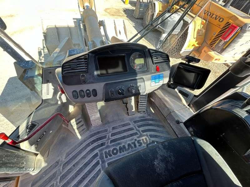 Wheel loader Komatsu WA600-8E0: picture 44 Wheel loader Komatsu WA600-8E0: picture 44