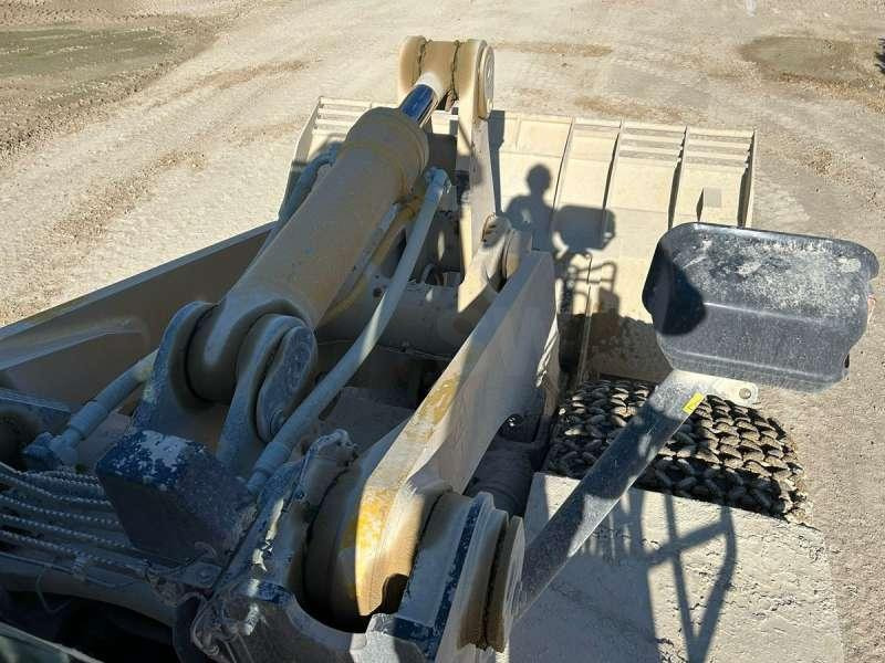 Wheel loader Komatsu WA600-8E0: picture 30 Wheel loader Komatsu WA600-8E0: picture 30