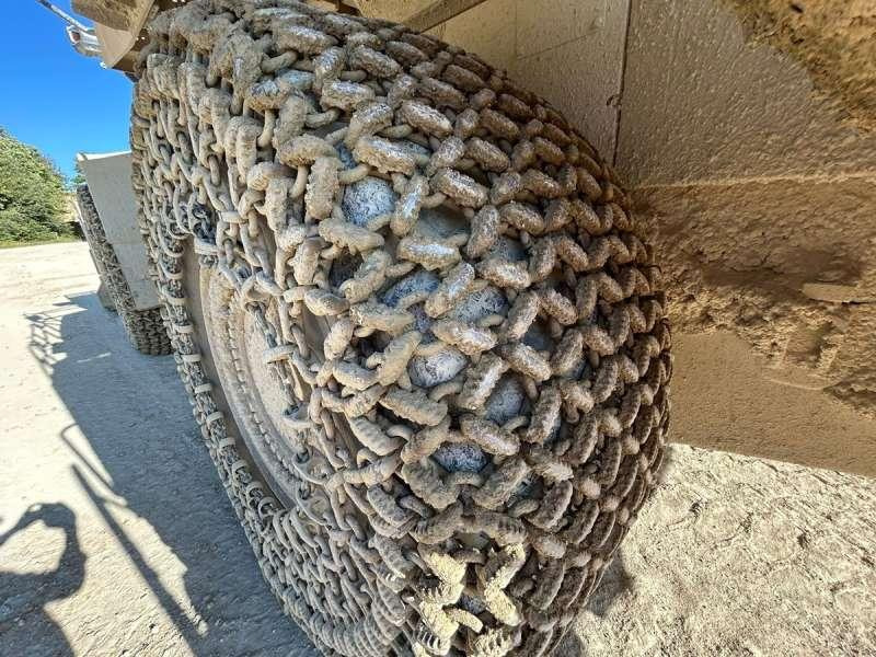 Wheel loader Komatsu WA600-8E0: picture 23 Wheel loader Komatsu WA600-8E0: picture 23