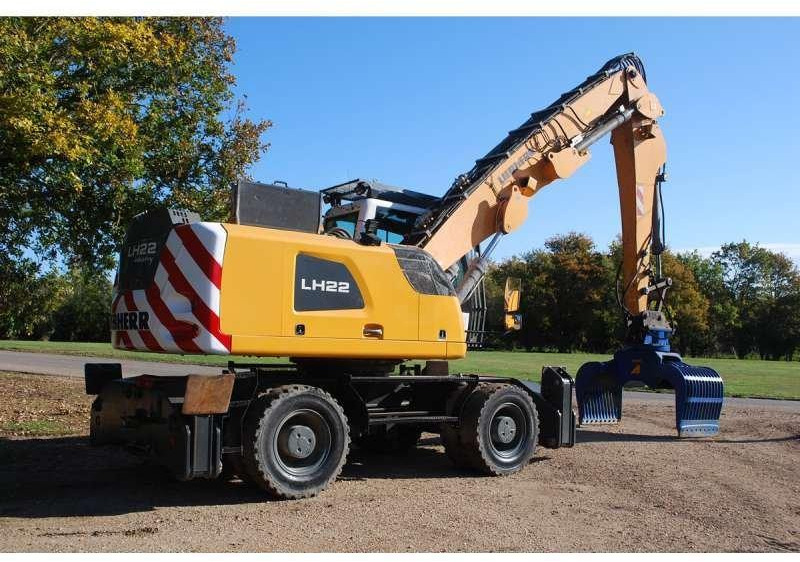 Liebherr LH22M LITRONIC - Waste/ Industry handler: picture 5 Liebherr LH22M LITRONIC - Waste/ Industry handler: picture 5