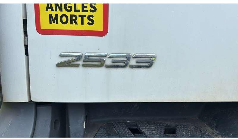 Mercedes ANTOS 2533 - Garbage truck: picture 3 Mercedes ANTOS 2533 - Garbage truck: picture 3
