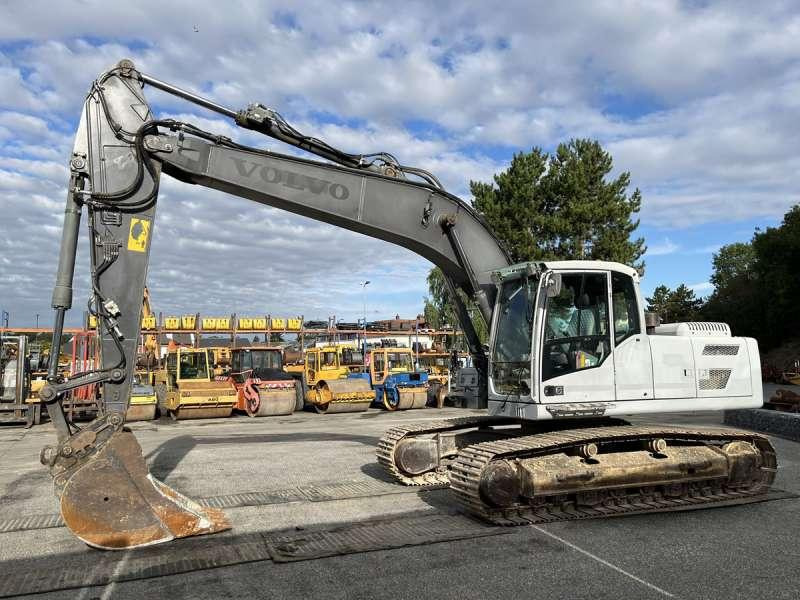 Volvo EC220DL - Crawler excavator: picture 3 Volvo EC220DL - Crawler excavator: picture 3