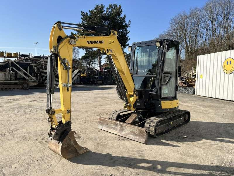 Yanmar VIO33-6 - Mini excavator: picture 2 Yanmar VIO33-6 - Mini excavator: picture 2