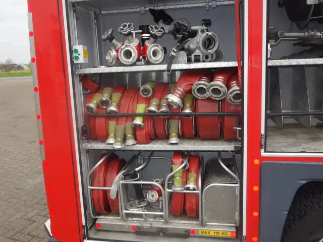 MAN TGM 15.290 15-280 BOMBEROS FIRE TRUCK, 3000 LITER PER MIN - Fire truck: picture 2 MAN TGM 15.290 15-280 BOMBEROS FIRE TRUCK, 3000 LITER PER MIN - Fire truck: picture 2