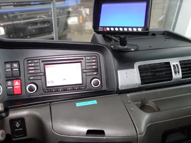 MAN TGM 18-290 - Cab chassis truck: picture 3 MAN TGM 18-290 - Cab chassis truck: picture 3