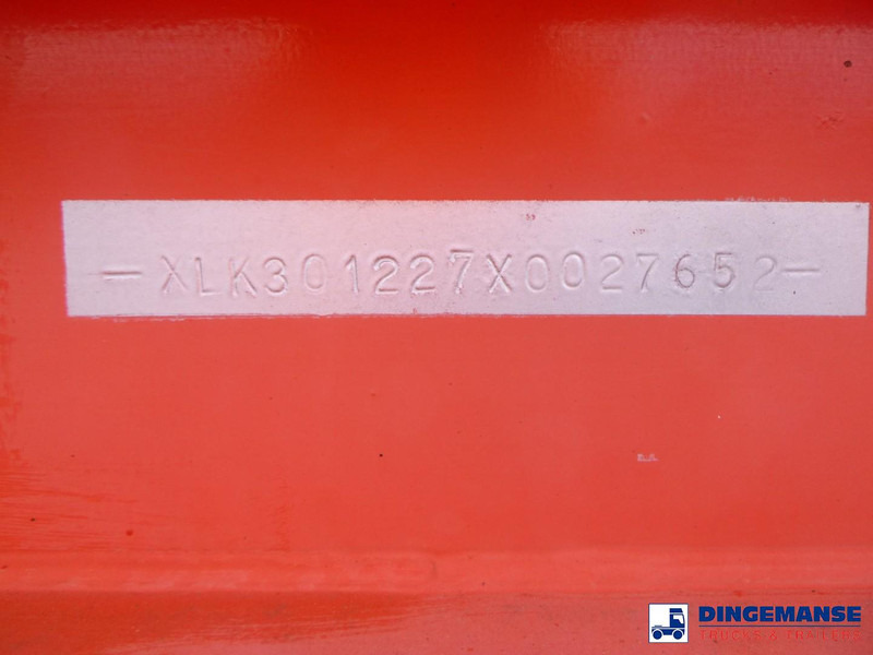 Container transporter/ Swap body semi-trailer Burg 3-axle container chassis 20-30 ft: picture 15 Container transporter/ Swap body semi-trailer Burg 3-axle container chassis 20-30 ft: picture 15