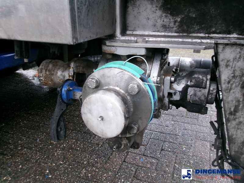 Tank semi-trailer Indox Chemical tank inox L4BH 33.5 m3 / 1 comp: picture 9 Tank semi-trailer Indox Chemical tank inox L4BH 33.5 m3 / 1 comp: picture 9