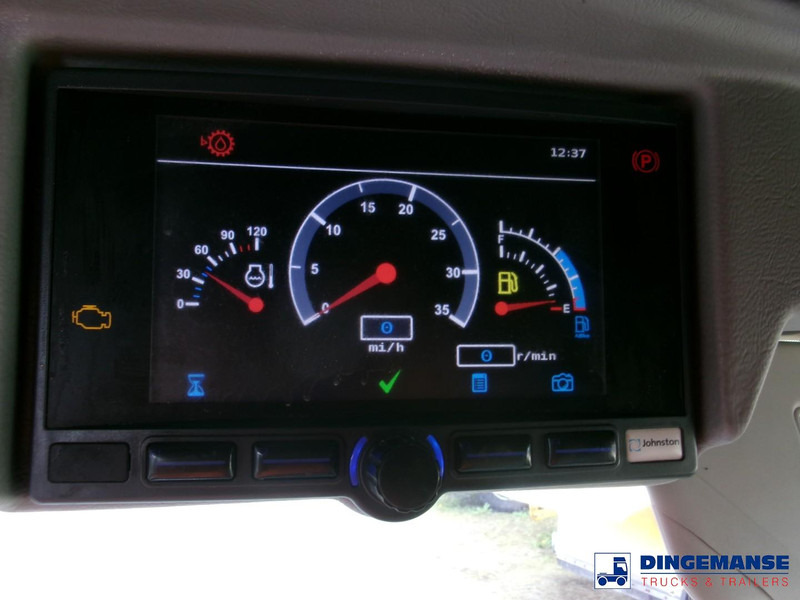 Road sweeper Johnston C202 compact street sweeper: picture 10 Road sweeper Johnston C202 compact street sweeper: picture 10