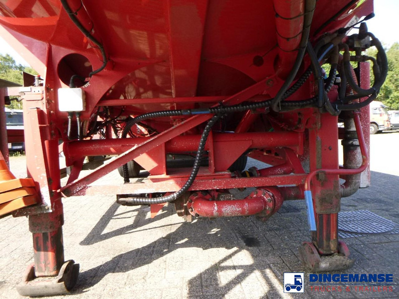 Lakeland Fuel tank alu 42.8 m3 / 6 comp + pump - Tank semi-trailer: picture 5 Lakeland Fuel tank alu 42.8 m3 / 6 comp + pump - Tank semi-trailer: picture 5