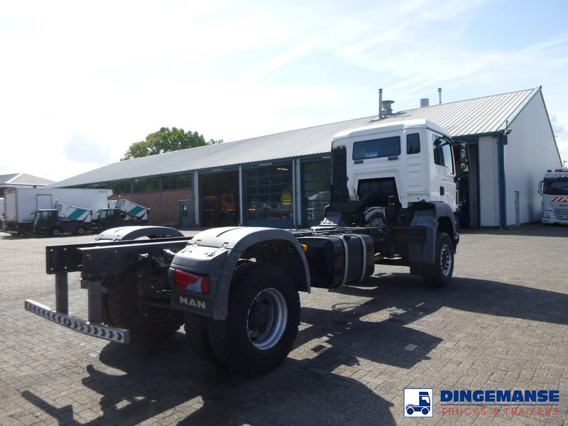 MAN TGS 19.360 4X2 BBS manual Euro 2 chassis + PTO - Cab chassis truck: picture 3 MAN TGS 19.360 4X2 BBS manual Euro 2 chassis + PTO - Cab chassis truck: picture 3