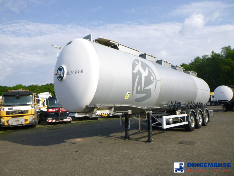 Magyar Chemical tank inox L4BH 44.5 m3 / 3 comp - Tank semi-trailer: picture 1 Magyar Chemical tank inox L4BH 44.5 m3 / 3 comp - Tank semi-trailer: picture 1