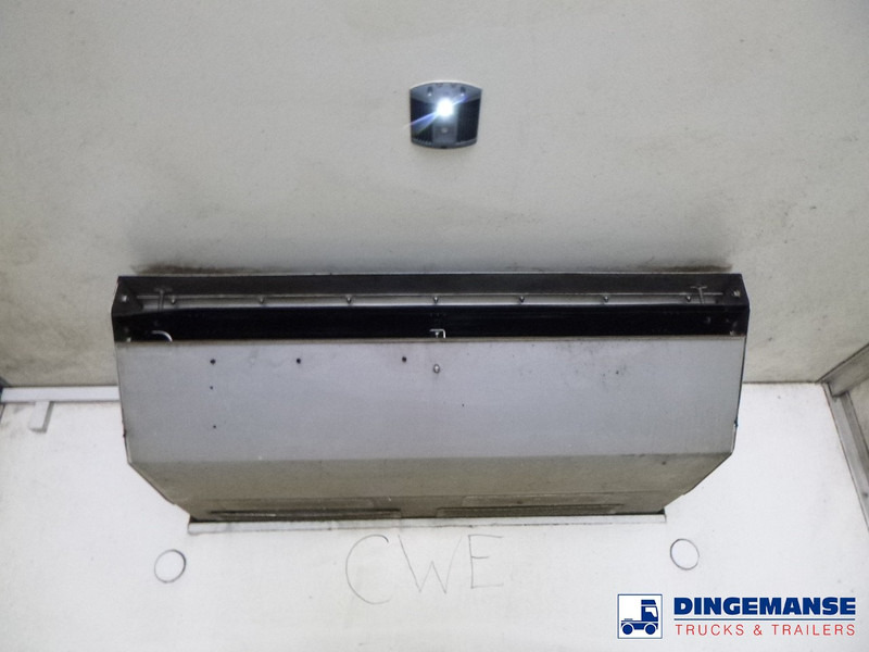 Refrigerator truck Mercedes-Benz Antos 2533 RHD 6x2 Thermoking T1000R frigo: picture 14