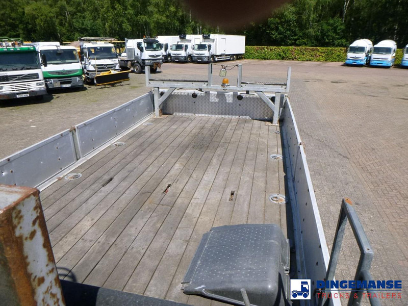 Crane truck Mercedes-Benz Axor 1829 4x4 RHD + Atlas 85.2 A5L: picture 11