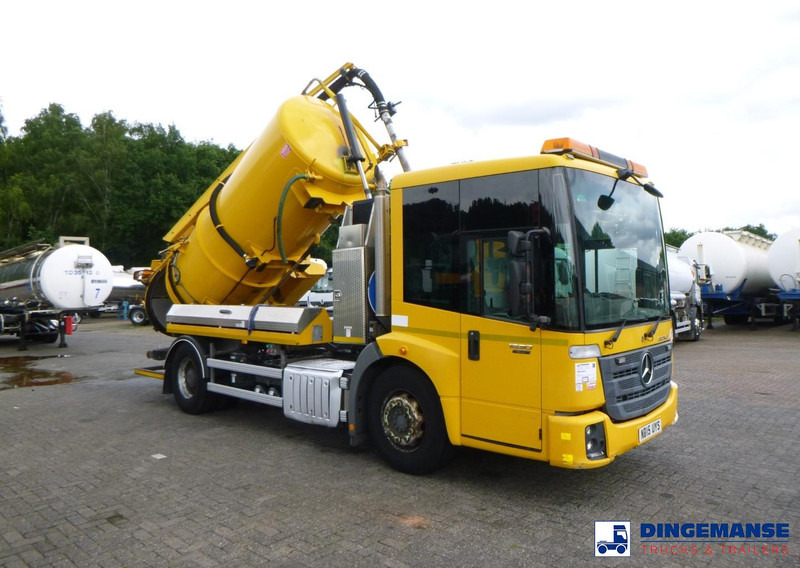 Mercedes-Benz Econic 1830 4x2 Euro 6 RHD Fuller vacuum tank 8.1 m3 - Vacuum truck: picture 2 Mercedes-Benz Econic 1830 4x2 Euro 6 RHD Fuller vacuum tank 8.1 m3 - Vacuum truck: picture 2