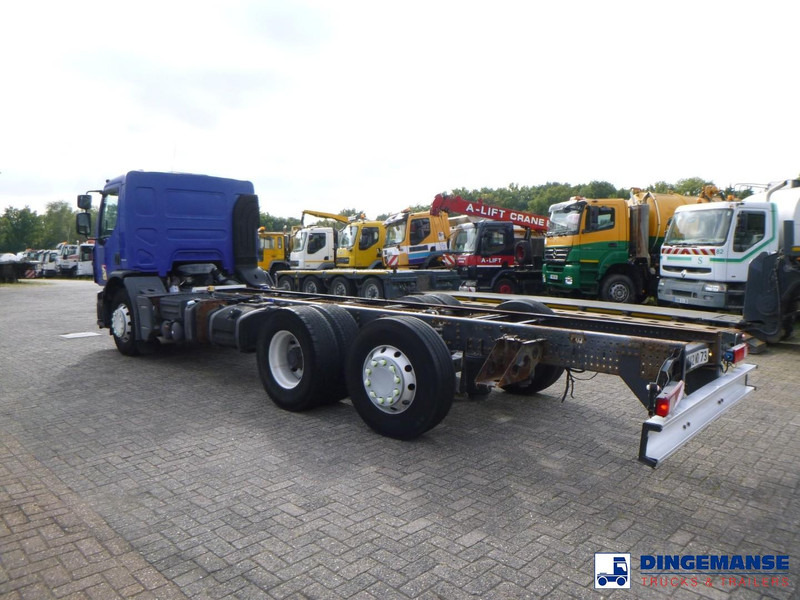 Renault Premium 320 dxi 6x2 chassis ADR - Cab chassis truck: picture 3 Renault Premium 320 dxi 6x2 chassis ADR - Cab chassis truck: picture 3