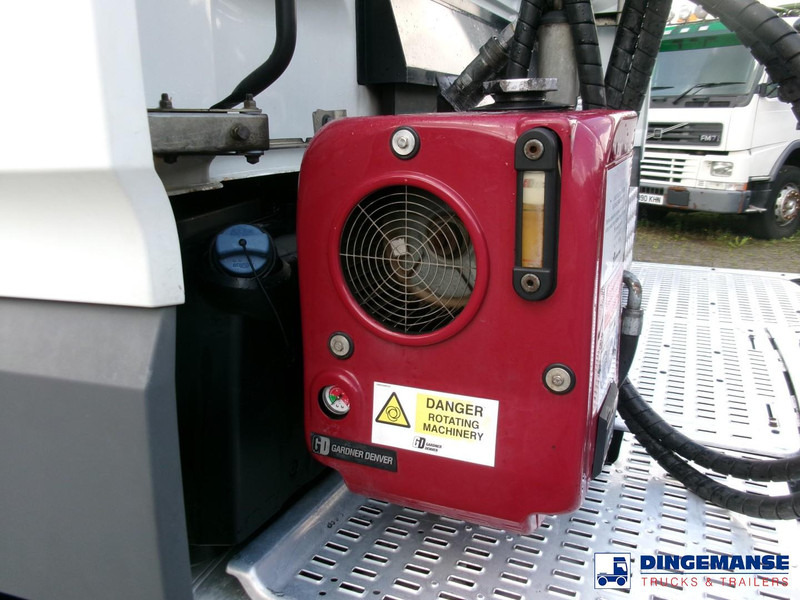 DAF XF 460 6X2 Euro 6 RHD + Hydraulics - Tractor unit: picture 5 DAF XF 460 6X2 Euro 6 RHD + Hydraulics - Tractor unit: picture 5