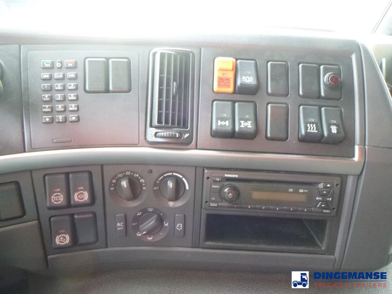 Tractor unit Volvo FM 450 4x2 Euro 5: picture 20