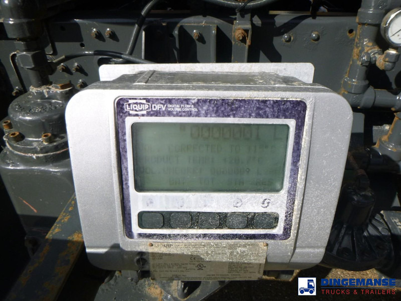 Tank truck Volvo FL 290 4X2 RHD gas tank 18.8 m3: picture 16