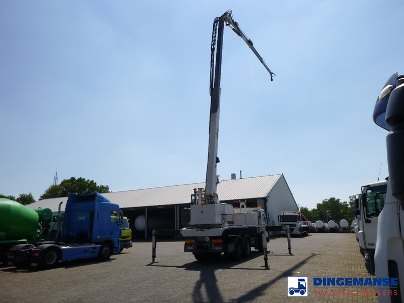 Crane truck Volvo FL10 6x4 + Palfinger PK680TK: picture 9