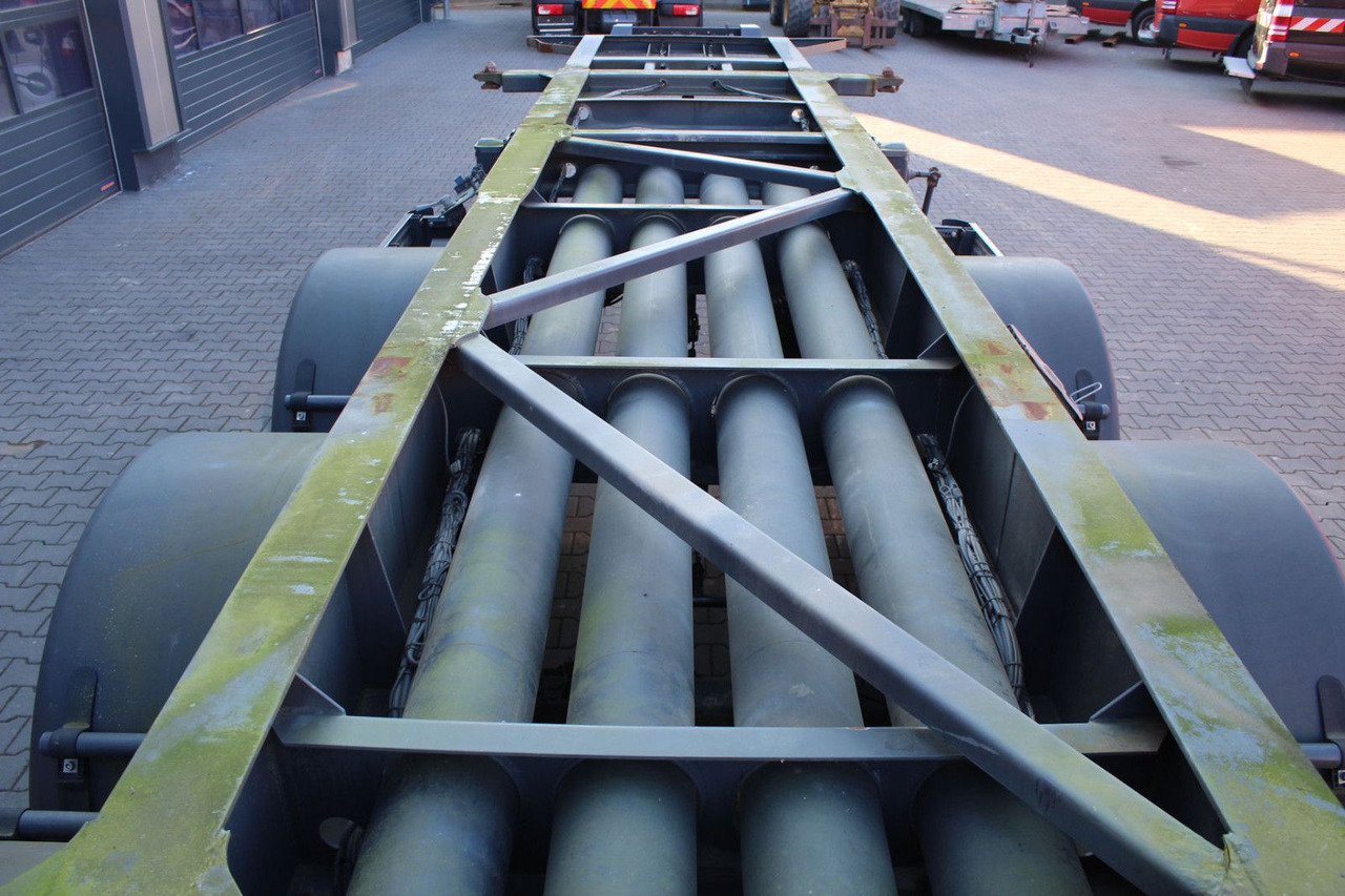 Container transporter/ Swap body semi-trailer 3-Achs MAFA BDF Wechsel Container ADR/GGVS: picture 6