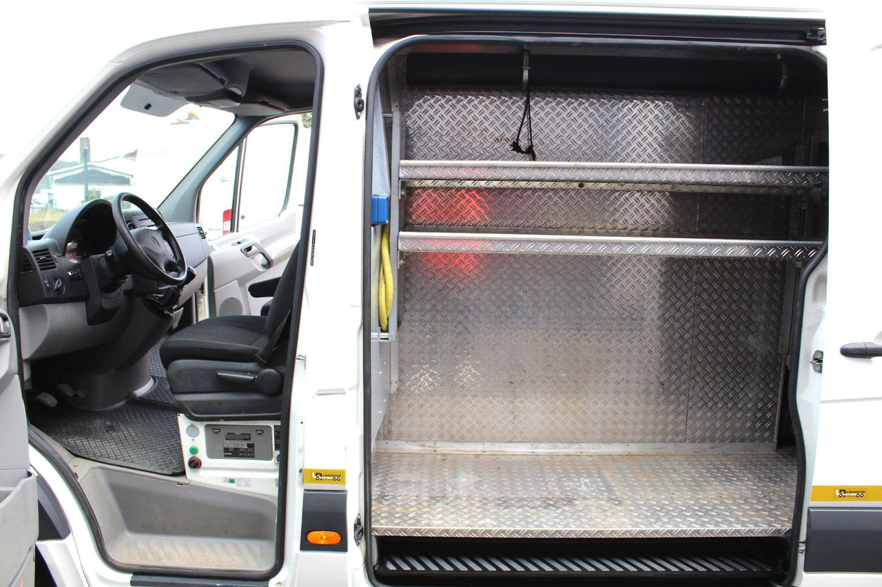 Vacuum truck Mercedes-Benz Sprinter 316 CDI + Leistikow 1m³ HD-Spüler 3,5t: picture 10 Vacuum truck Mercedes-Benz Sprinter 316 CDI + Leistikow 1m³ HD-Spüler 3,5t: picture 10