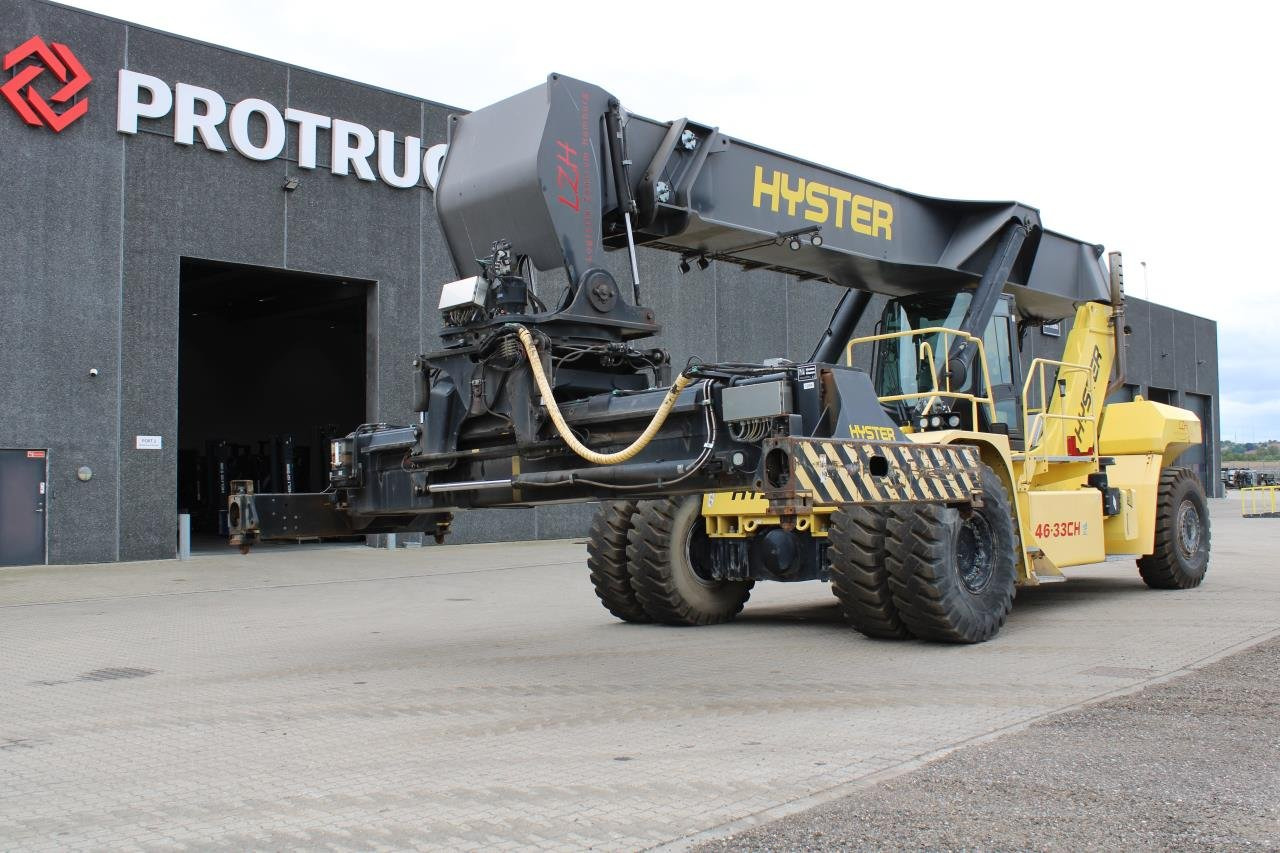 Hyster RS46-33CH - Reach stacker: picture 2 Hyster RS46-33CH - Reach stacker: picture 2