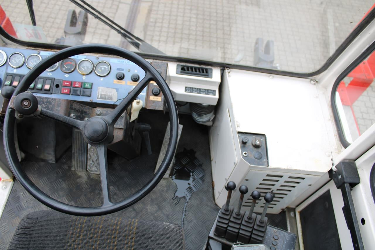SveTruck 25120-42 - Diesel forklift: picture 4 SveTruck 25120-42 - Diesel forklift: picture 4