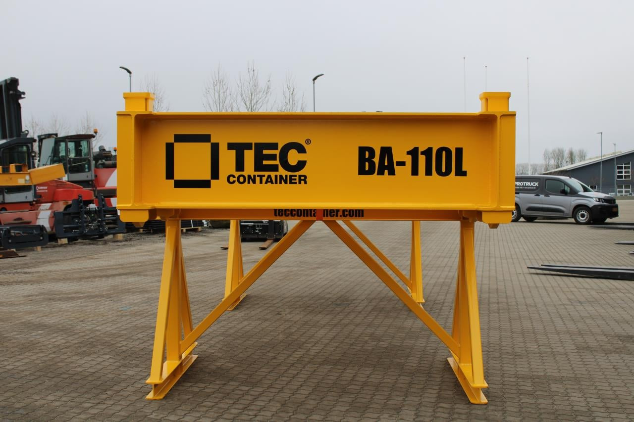 Tec Container 20“ WITH - Port equipment: picture 2 Tec Container 20“ WITH - Port equipment: picture 2