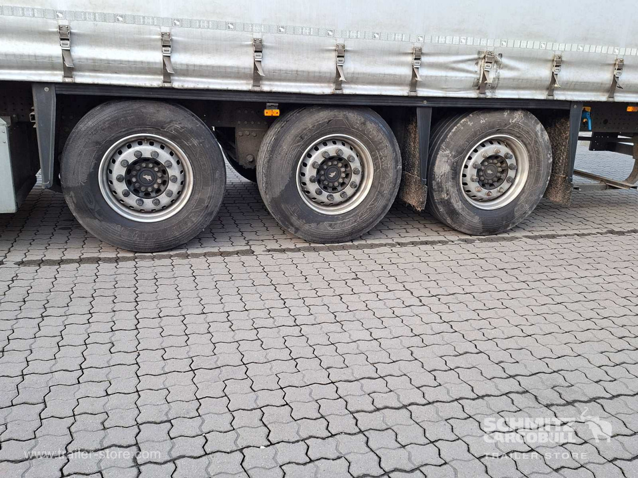 SCHMITZ Auflieger Curtainsider Standard - Curtainsider semi-trailer: picture 2 SCHMITZ Auflieger Curtainsider Standard - Curtainsider semi-trailer: picture 2