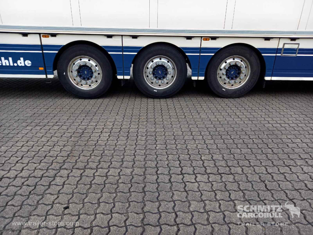 SCHMITZ Auflieger Tiefkühler Multitemp Double deck - Isothermal semi-trailer: picture 2 SCHMITZ Auflieger Tiefkühler Multitemp Double deck - Isothermal semi-trailer: picture 2