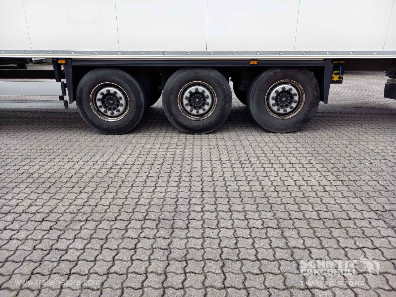 SCHMITZ Auflieger Tiefkühler Multitemp - Isothermal semi-trailer: picture 5 SCHMITZ Auflieger Tiefkühler Multitemp - Isothermal semi-trailer: picture 5