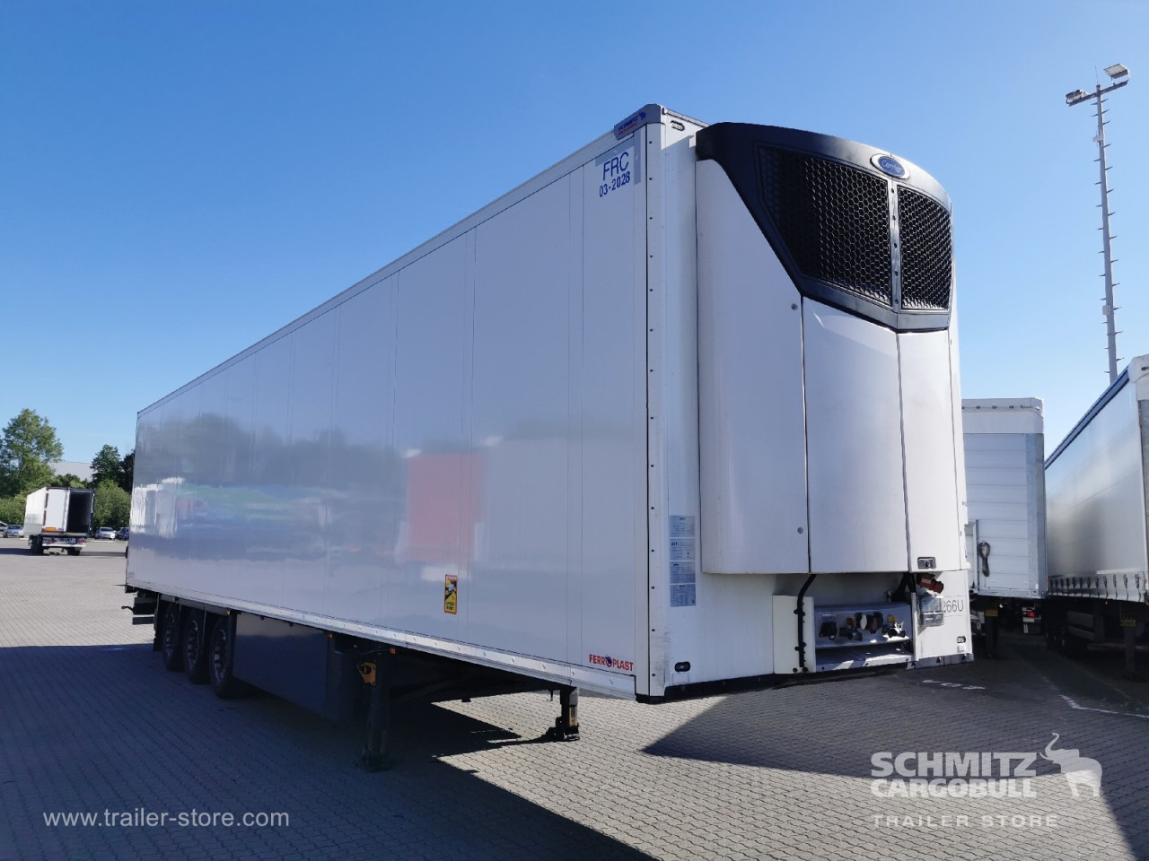 SCHMITZ Auflieger Tiefkühler Multitemp - Isothermal semi-trailer: picture 1 SCHMITZ Auflieger Tiefkühler Multitemp - Isothermal semi-trailer: picture 1
