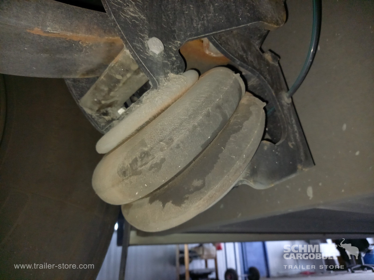 SCHMITZ Auflieger Tiefkühler Standard Double deck - Isothermal semi-trailer: picture 3 SCHMITZ Auflieger Tiefkühler Standard Double deck - Isothermal semi-trailer: picture 3