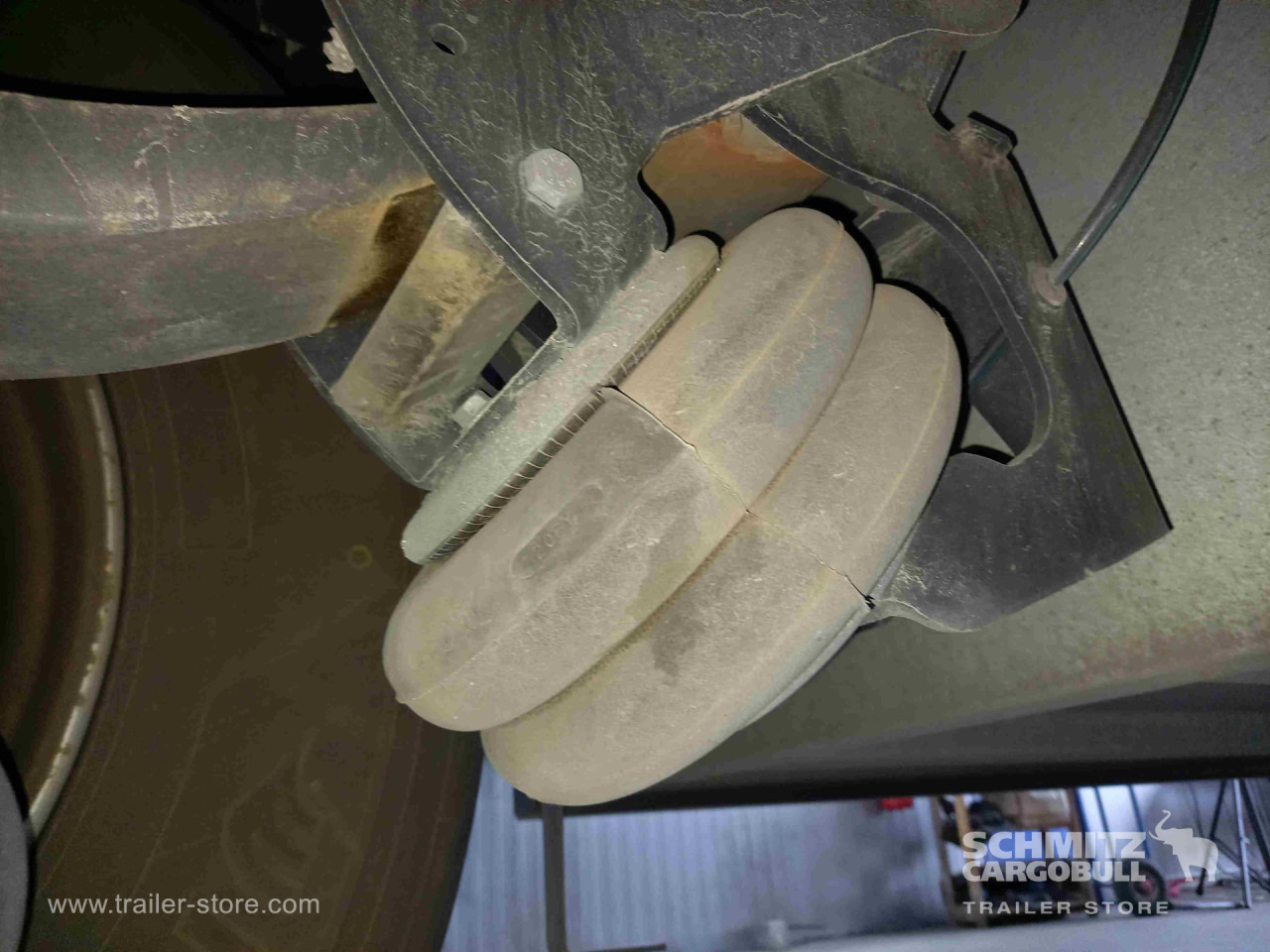 SCHMITZ Auflieger Tiefkühler Standard Double deck - Isothermal semi-trailer: picture 3 SCHMITZ Auflieger Tiefkühler Standard Double deck - Isothermal semi-trailer: picture 3