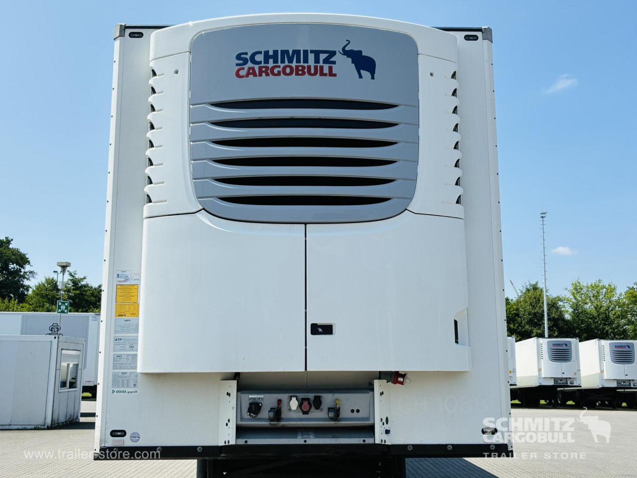 SCHMITZ Auflieger Tiefkühler Standard Double deck - Isothermal semi-trailer: picture 2 SCHMITZ Auflieger Tiefkühler Standard Double deck - Isothermal semi-trailer: picture 2