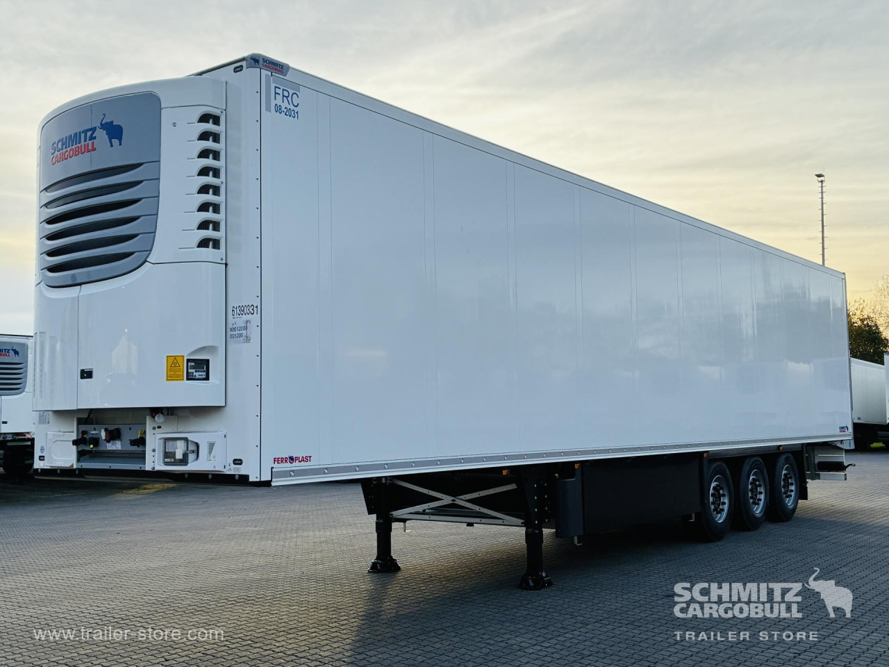 SCHMITZ Auflieger Tiefkühler Standard Double deck - Isothermal semi-trailer: picture 1 SCHMITZ Auflieger Tiefkühler Standard Double deck - Isothermal semi-trailer: picture 1