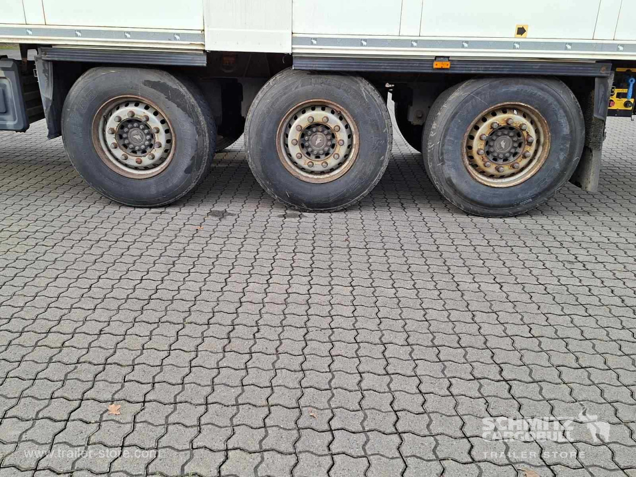 SCHMITZ Auflieger Tiefkühler Standard Double deck - Isothermal semi-trailer: picture 2 SCHMITZ Auflieger Tiefkühler Standard Double deck - Isothermal semi-trailer: picture 2