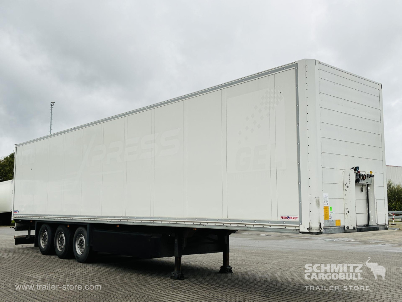 SCHMITZ Auflieger Trockenfrachtkoffer Standard Double deck - Closed box semi-trailer: picture 1 SCHMITZ Auflieger Trockenfrachtkoffer Standard Double deck - Closed box semi-trailer: picture 1