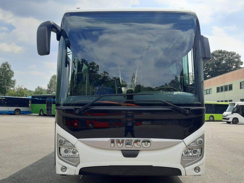 N.1 Iveco Evadys – Anno 2019 - Coach: picture 2 N.1 Iveco Evadys – Anno 2019 - Coach: picture 2