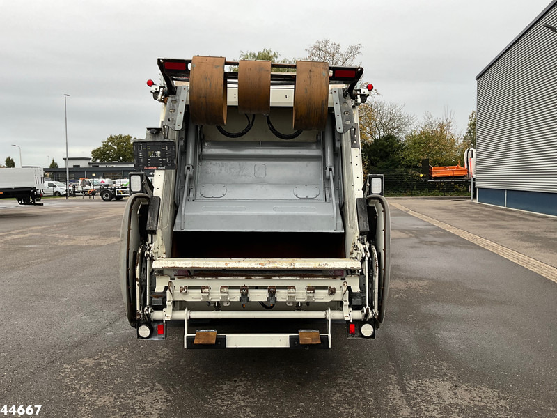 DAF FA LF 230 Euro 6 RHD Terberg 8m³ Just 67.505 Km! - Garbage truck: picture 4 DAF FA LF 230 Euro 6 RHD Terberg 8m³ Just 67.505 Km! - Garbage truck: picture 4