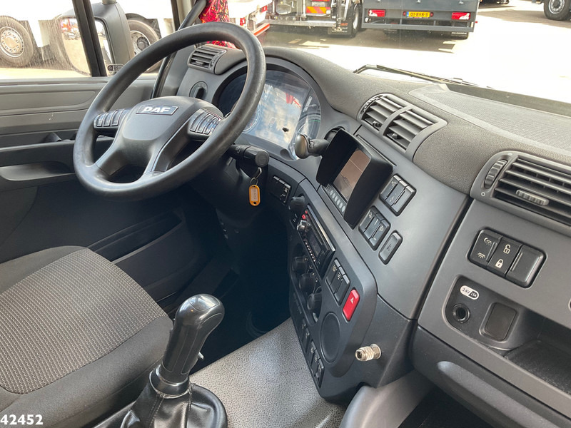 Hook lift truck DAF FAK CF 460 Tridem 8x2 Euro 6 VDL 30 Ton haakarmsysteem: picture 9