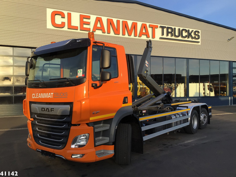 DAF FAN CF 430 VDL 21 Ton haakarmsysteem - Hook lift truck: picture 1 DAF FAN CF 430 VDL 21 Ton haakarmsysteem - Hook lift truck: picture 1