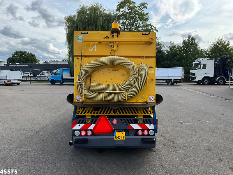 Dulevo 3000 Euro 6 with 3-rd brush - Road sweeper: picture 5 Dulevo 3000 Euro 6 with 3-rd brush - Road sweeper: picture 5