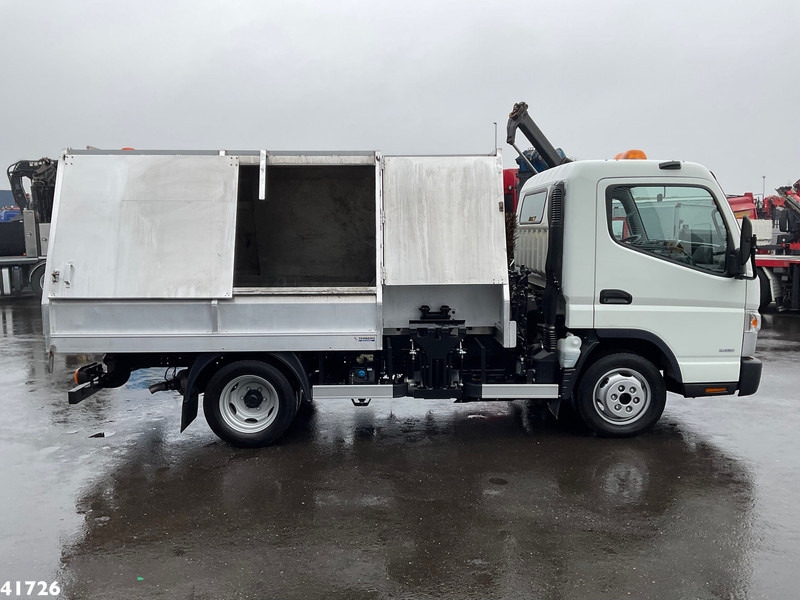FUSO Canter 3C15 3.0 DI Veegvuilopbouw met belading - Garbage truck: picture 5 FUSO Canter 3C15 3.0 DI Veegvuilopbouw met belading - Garbage truck: picture 5