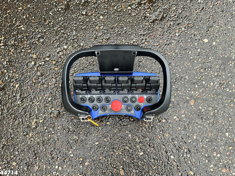 Iveco Daily 72C18 HMF laadkraan 3,4 Tonmeter laadkraan + Meiller 3-zijdige kipper New & Unused!! on lease Iveco Daily 72C18 HMF laadkraan 3,4 Tonmeter laadkraan + Meiller 3-zijdige kipper New & Unused!!: picture 15 Iveco Daily 72C18 HMF laadkraan 3,4 Tonmeter laadkraan + Meiller 3-zijdige kipper New & Unused!! on lease Iveco Daily 72C18 HMF laadkraan 3,4 Tonmeter laadkraan + Meiller 3-zijdige kipper New & Unused!!: picture 15